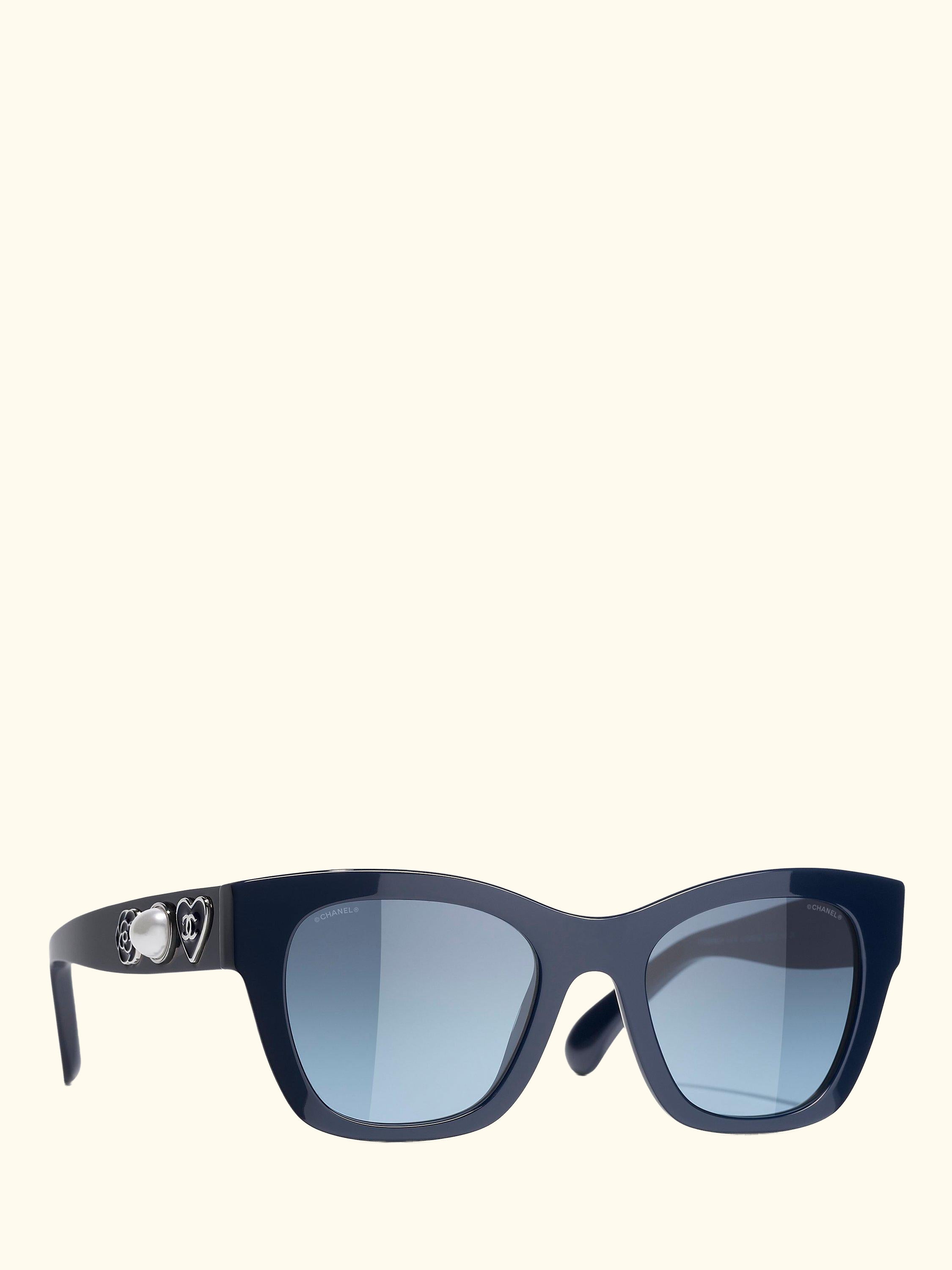 CH5478 Women's Irregular Sunglasses, Blue/Grey