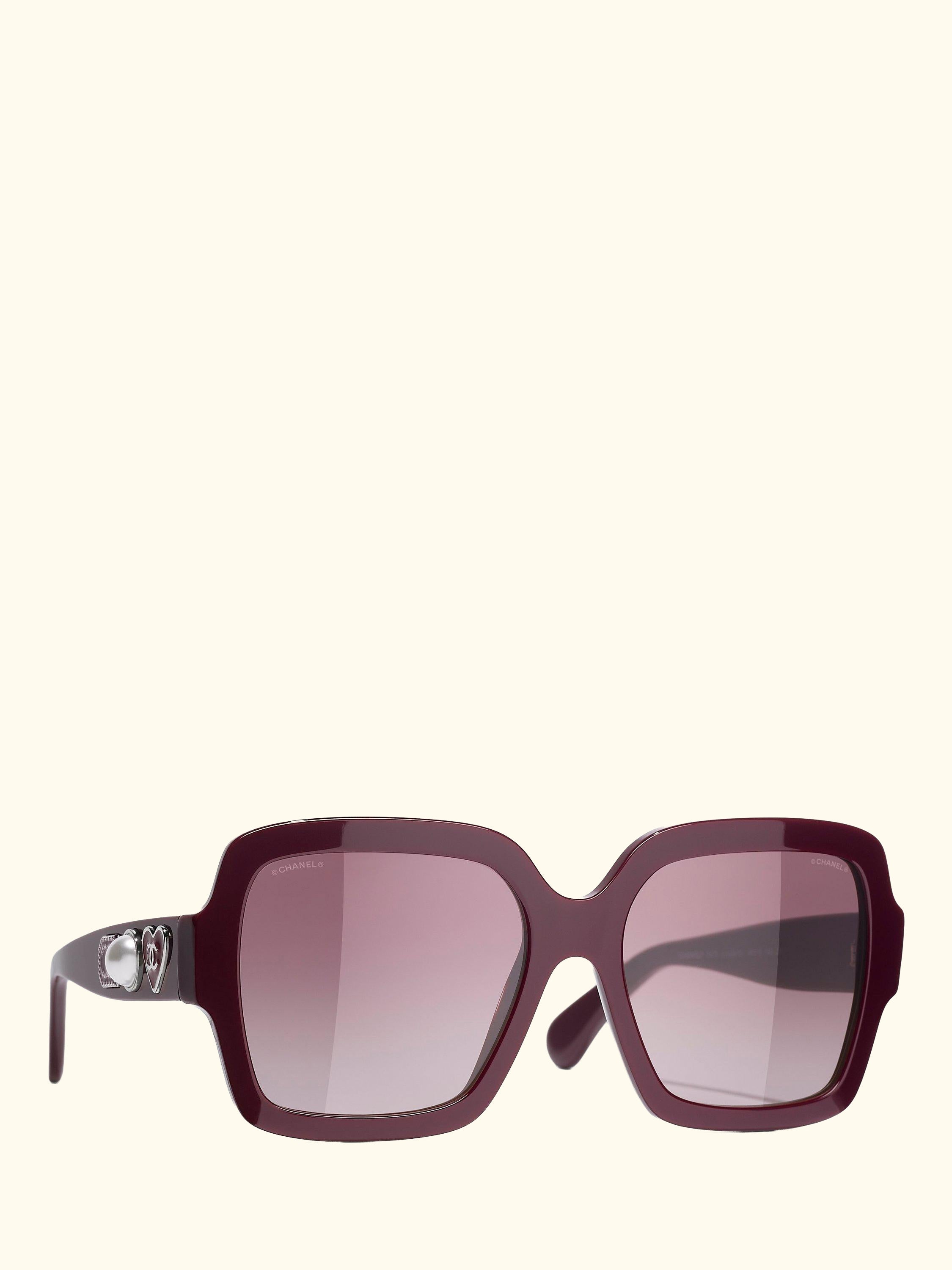 CH5479 Women's Square Sunglasses, Red