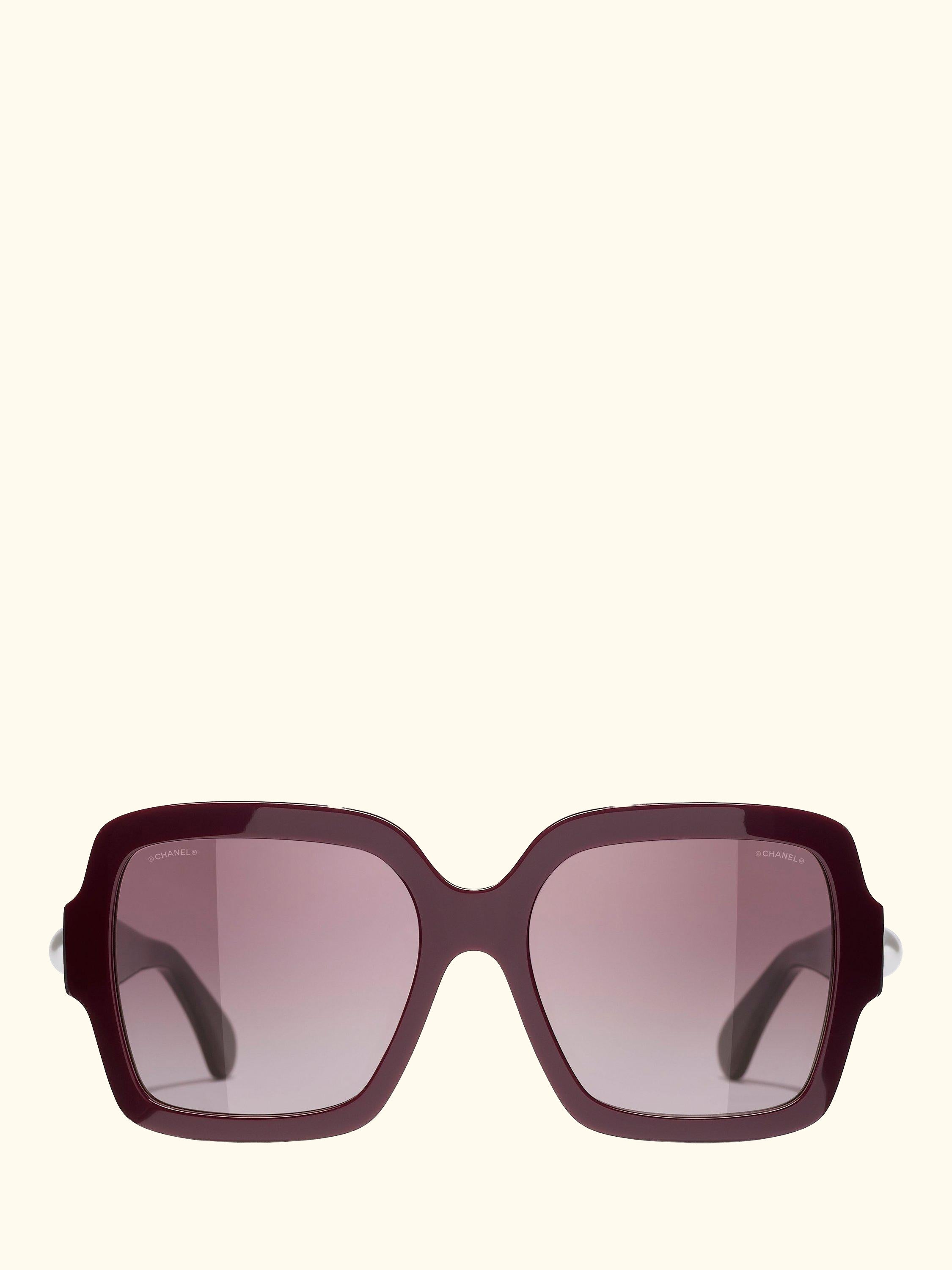 CH5479 Women's Square Sunglasses, Red