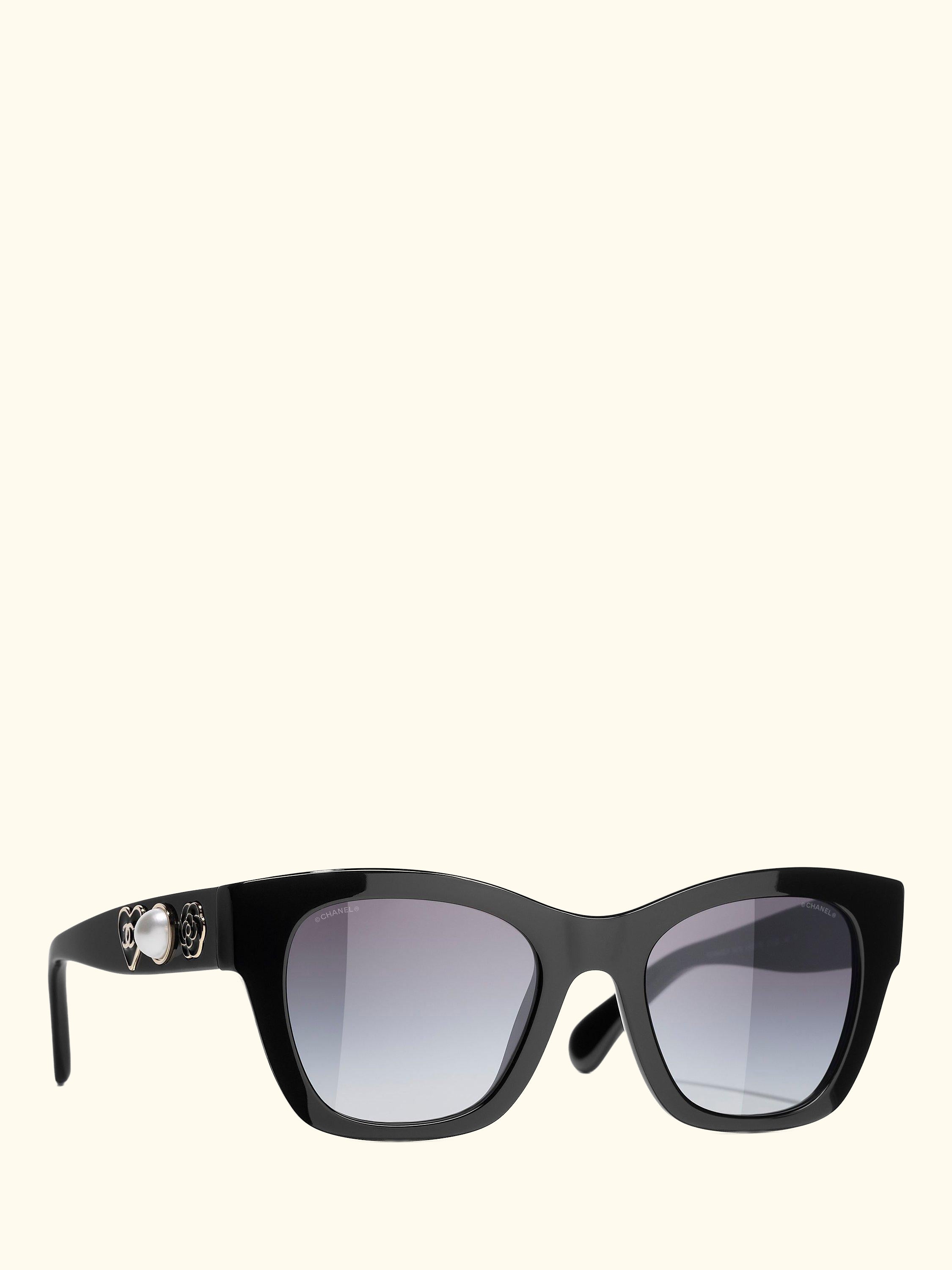 CH5478 Women's Irregular Sunglasses, Black/Grey