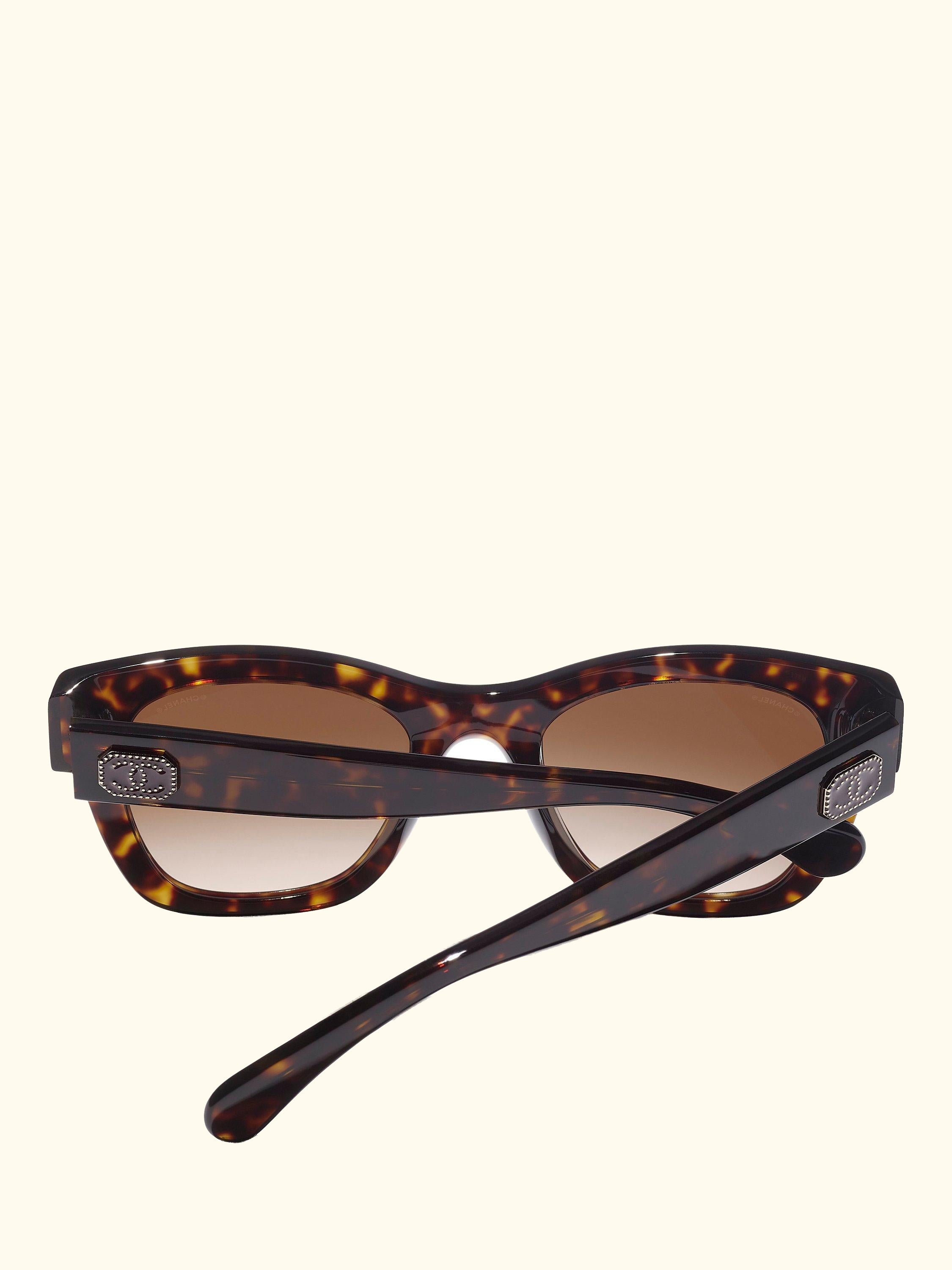 Irregular Sunglasses CH5478 Dark Havana/Brown Gradient