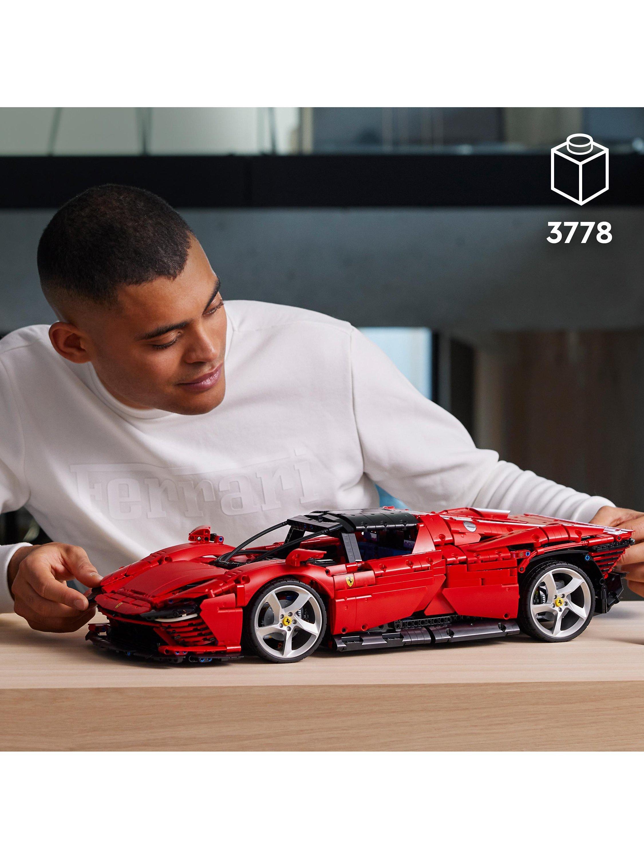 Technic 42143 Ferrari Daytona SP3