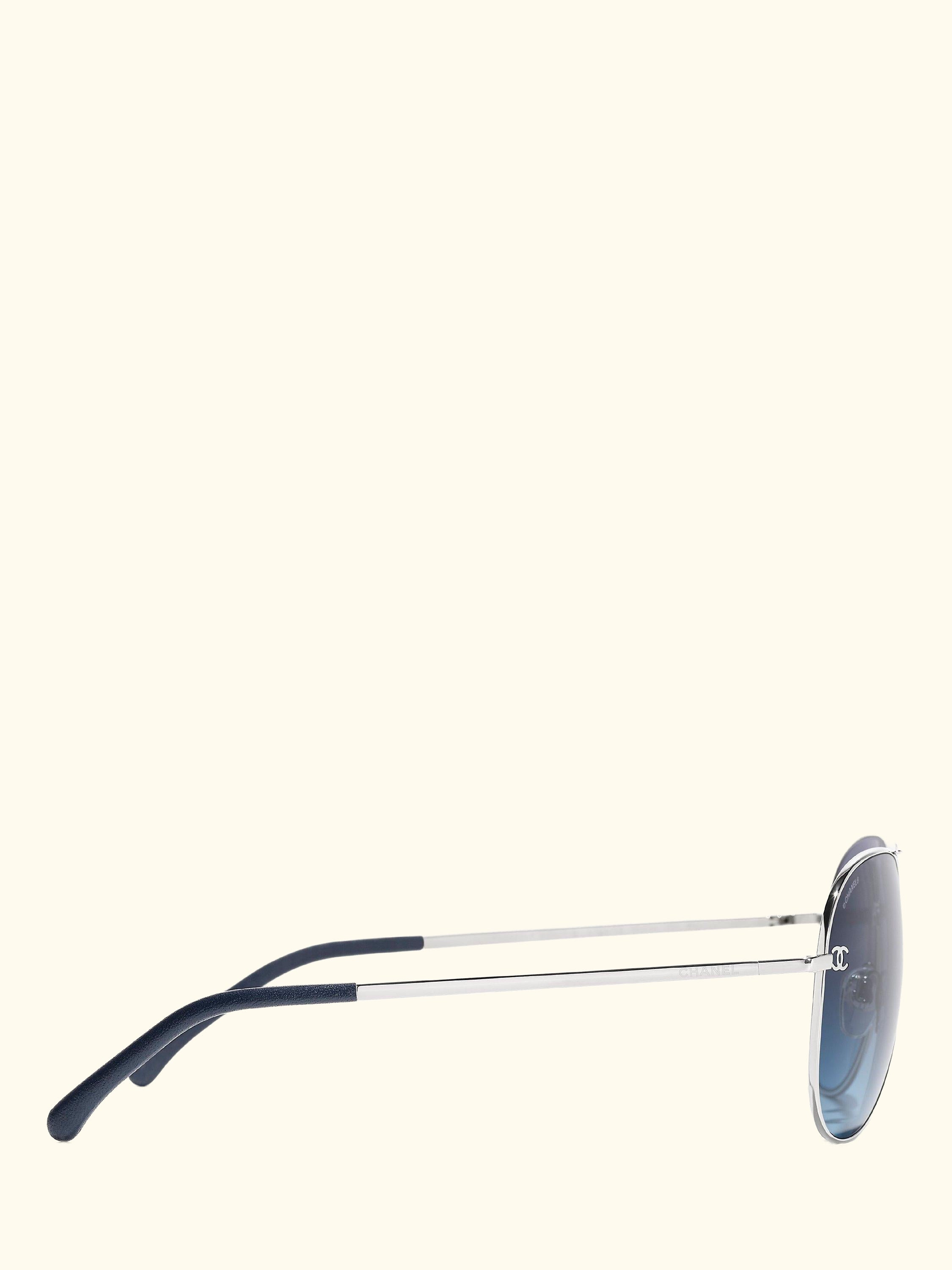 Pilot Sunglasses CH4189TQ Silver/Blue Gradient